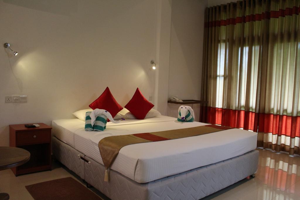 Magampura Eco Village Тисамахарама Екстериор снимка