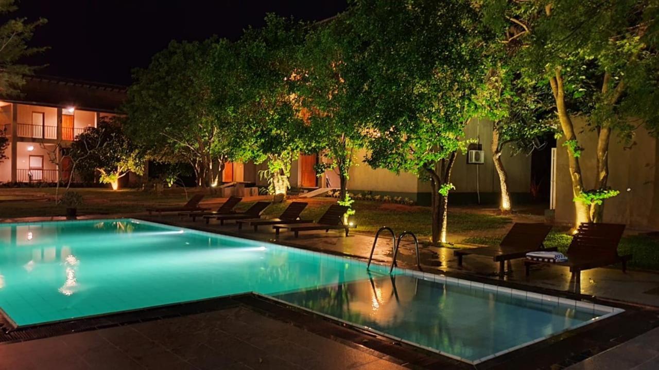 Magampura Eco Village Тисамахарама Екстериор снимка